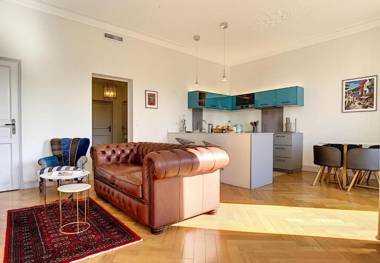 Nestor&Jeeves - ELEGANCE RIVIERA - Central - Close sea