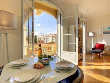 Nestor&Jeeves - ELEGANCE RIVIERA - Central - Close sea