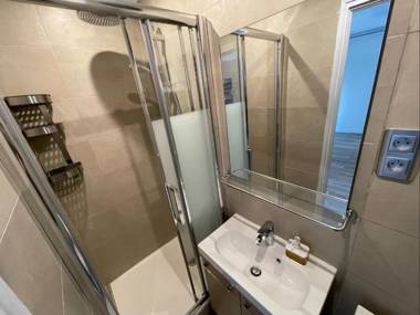 Nice Renting - JAURES - Cosy Flat - Nice old town - Great view - AirCon