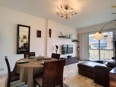 Nestor&Jeeves - ANDRIOLI TERRASSE - Central - Close beach - Top floor