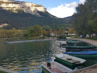 Home Nantua studio meublés Ain-Jura