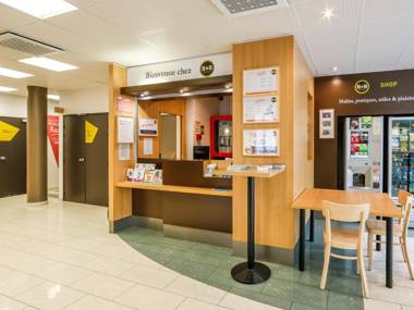 B&B HOTEL Nantes Centre