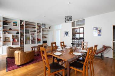 L'Esquisse by Cocoonr