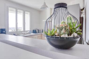 Blanche de Castille- Rond point de Paris