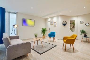 Residence Mercure Paris La Defense Grande Arche