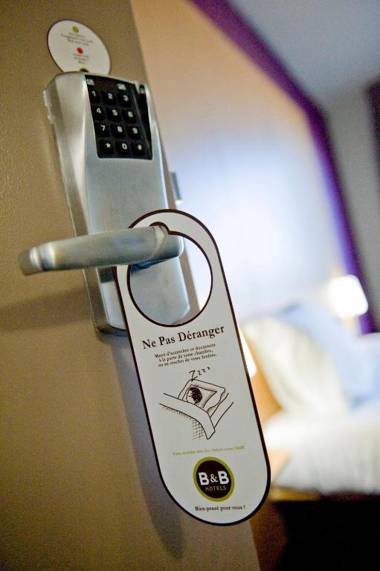 B&B HOTEL NANTERRE Rueil-Malmaison