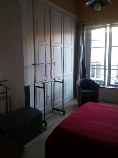 La Lodge Victoria -Vieille Ville & Pépinière -50m2