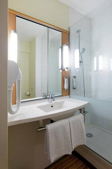 ibis La Roche Sur Yon Vendespace