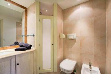 Semiramis at Villa Laurie