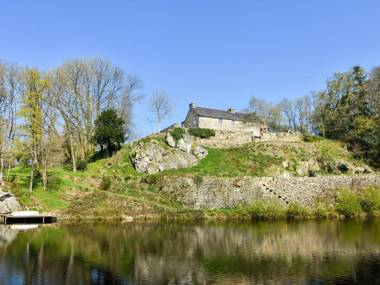 Heritage Mansion in Brittany with Terrace