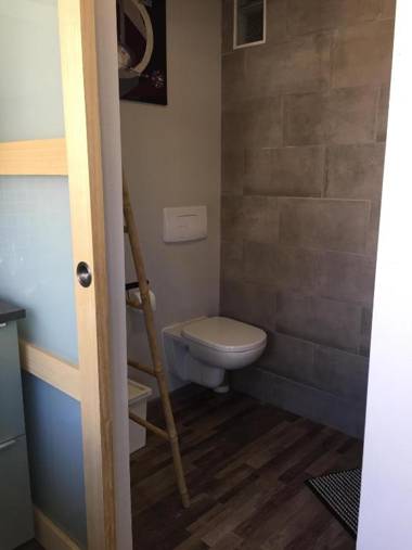 1 Chambre 1 P'tit dèj' 1 Sourire