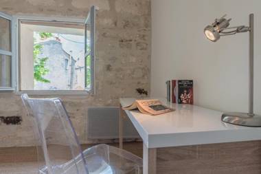 Les Jardins De L´Ecusson - Première Conciergerie