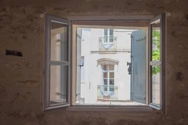 Les Jardins De L´Ecusson - Première Conciergerie