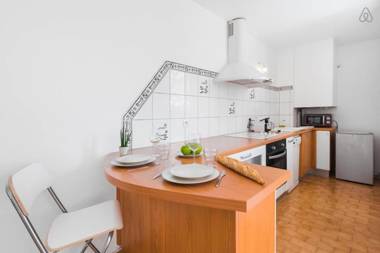 Charming studio close to the train station - Air Rental