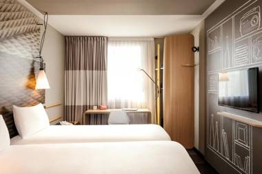 ibis Saint Quentin en Yvelines - Vélodrome