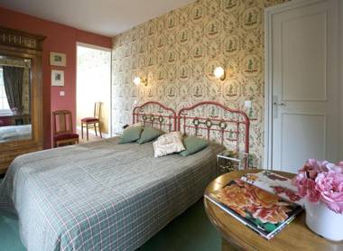 La Roseraie Hôtel Restaurant