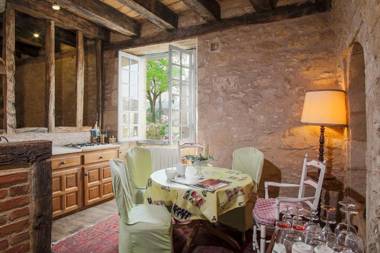 Villa La Roseraie avec accès piscine Hôtel La Roseraie