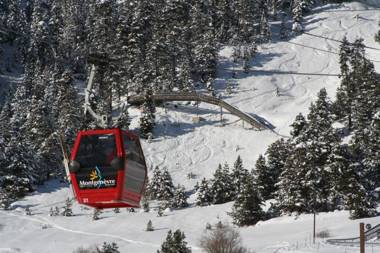 Le Chaberton rénové en 2021 pied des pistes et spa