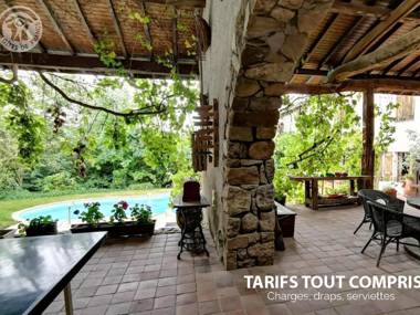 Gîte Essertines-en-Donzy 5 pièces 10 personnes - FR-1-496-200