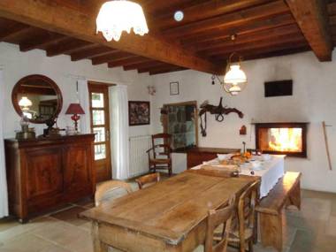 Gîte Essertines-en-Donzy 5 pièces 10 personnes - FR-1-496-200