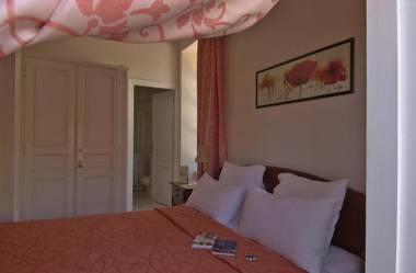 Hostellerie Clau del Loup - Logis Hotels