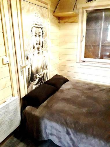 Chalet de 2 chambres avec piscine partagee jardin amenage et wifi a Dausse