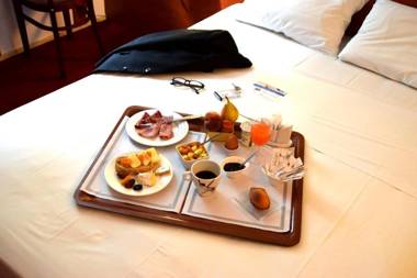 Brit Hotel Bordeaux Aéroport - Le Soretel