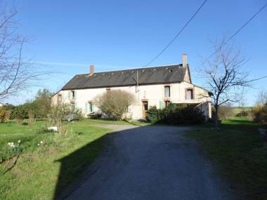 Cottage in an old remote farmhouse near ChÃteauroux