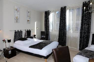 Logis L'Ecu De France