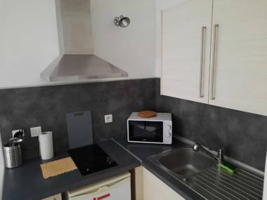 Proximite zone industrielle WIFI Netflix Tout confort