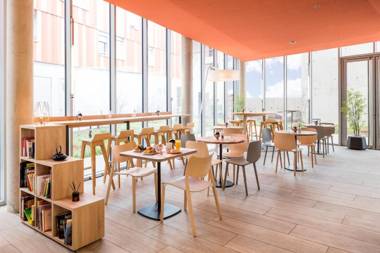 Aparthotel Adagio Access Paris Massy Gare