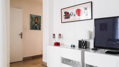 Le Pytheas Vieux Port Marseille