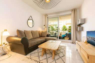 Beautiful apt with TERRACE near VELODROME