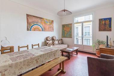 Bright flat in the centre of Marseille