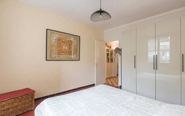 Bright flat in the centre of Marseille