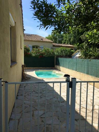 Maison de 3 chambres avec piscine privee et jardin clos a Marseillan a 6 km de la plage