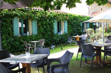 Hôtel Bien-Être Aux Cyprès de Marquay