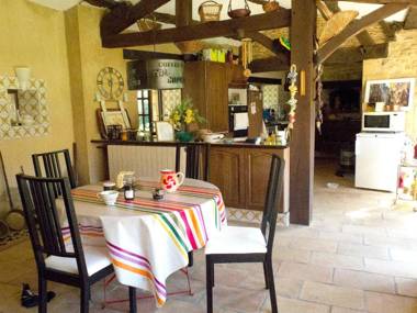 Maison de 4 chambres avec piscine privee jardin amenage et wifi a Saint Andre d'Allas