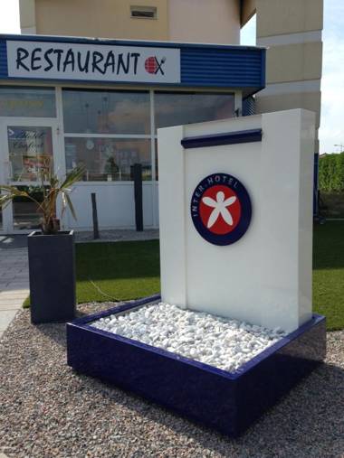 The Originals City Hôtel Hélios Roanne Nord (Inter-Hotel)