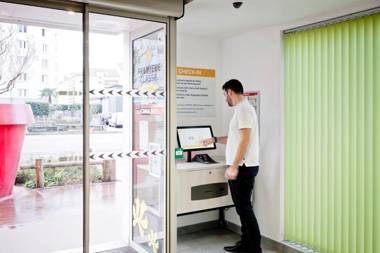 Première Classe Lyon Centre Gare Part Dieu