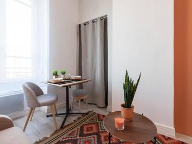 Macé Studio Apartment