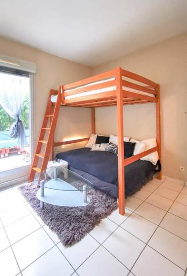 Charming studio near JEAN MACÉ