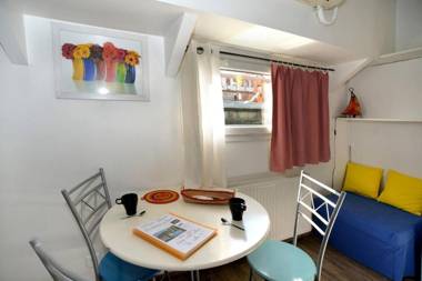 Studio Pniche pour 2 personnes insolite et charmant