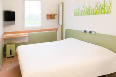 Ibis Budget Lons le Saunier - A39 HOTEL CLIMATISE