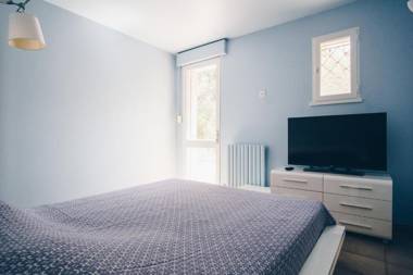 Charming secluded house with a private outdoor pool