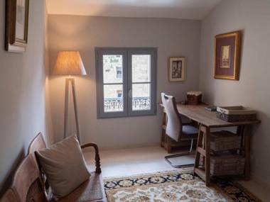 Cozy Nest In The Center Of Isle Sur La Sorgue For 4 People