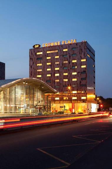 Crowne Plaza Euralille an IHG Hotel