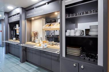 B&B HOTEL AVRANCHES Baie du Mont St-Michel