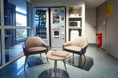 B&B HOTEL AVRANCHES Baie du Mont St-Michel