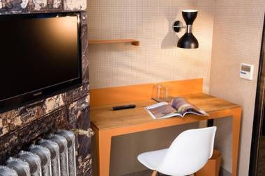 Hotel Espace Champerret